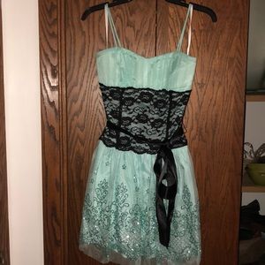 Blue & black mini dress. worn once.